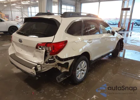 2016 Subaru Outback 2.5I Premium z USA, uszkodzony, nr VIN 4S4BSBHC7G3339274